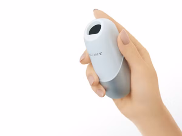 Sony thiet ke camera cham soc da