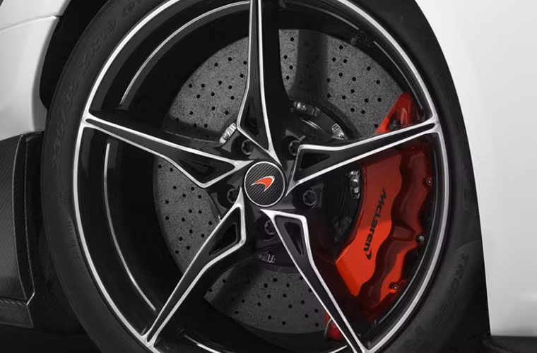 Các hình ảnh khác của McLaren 675LT