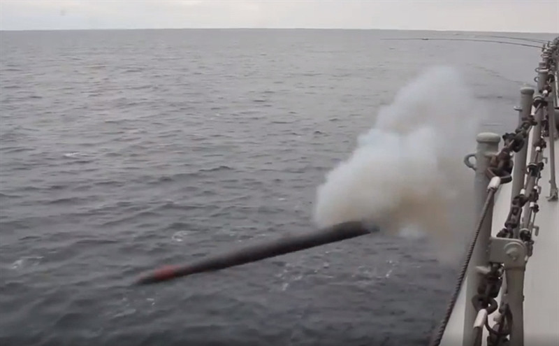 Cuộc diễn tập được tổ chức hồi cuối tháng 10/2020 với sự tham gia của máy bay, trực thăng chống ngầm cùng một số chiến hạm.