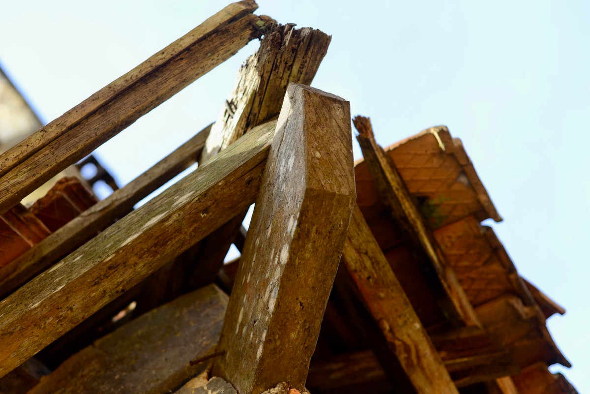 Nhiều hạng mục bị hư hỏng nặng.