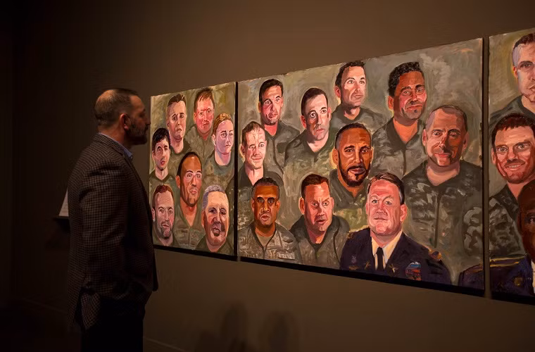 Bích họa vẽ các cựu binh Mỹ do ông Bush sáng tạo.