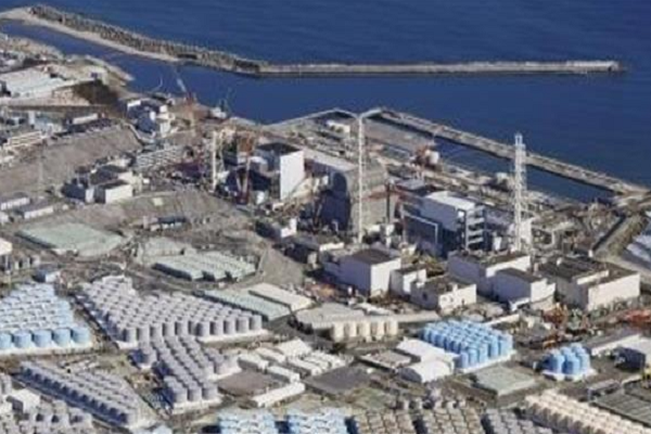 Hôm 13/4, Bộ Ngoại giao Trung Quốc chỉ trích chính phủ Nhật Bản là "vô trách nhiệm" khi quyết định xả hơn 1 triệu tấn nước thải nhiễm phóng xạ từ nhà máy Fukushima ra biển. Phía Trung Quốc kêu gọi Nhật Bản đảo ngược quyết định. Ảnh: Kyodo.