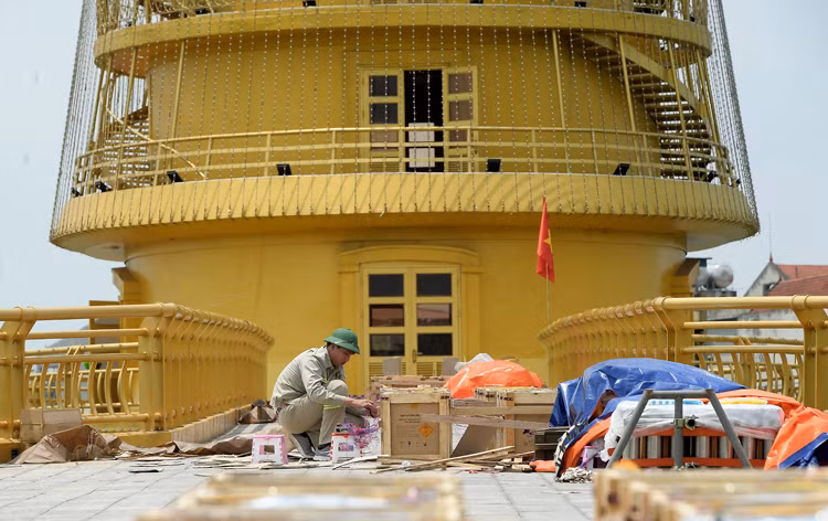 Can canh tran dia phao hoa tam cao dip gio To Hung Vuong-Hinh-4