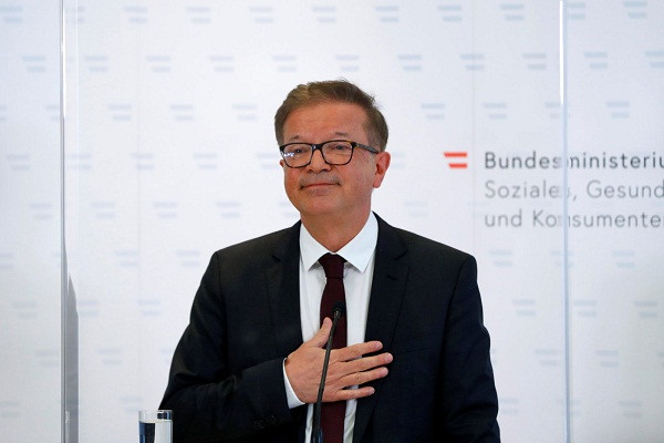 Ngày 13/4, Bộ trưởng Y tế Áo Rudolf Anschober thông báo ông sẽ từ chức do làm việc quá sức vì đối phó đại dịch COVID-19 đang diễn biến căng thẳng tại nước này. Ảnh: Reuters.