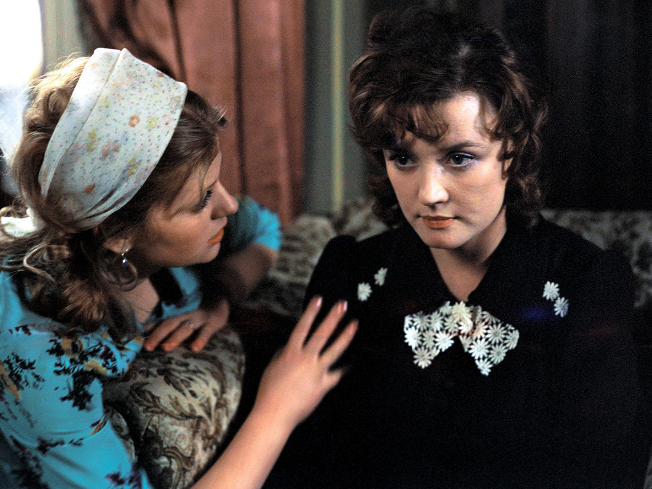 Một cảnh trong bộ phim "Moscow Doesn’t Believe in Tears" của đạo diễn Vladimir Menshov. Bộ phim này đã giành được giải thưởng Oscar.