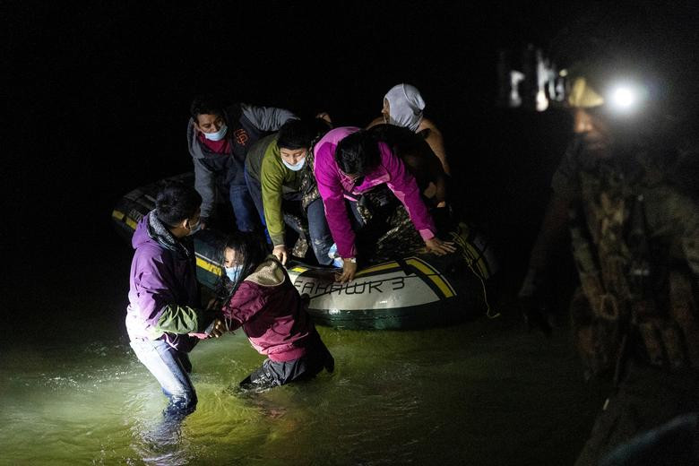 Nhiều người di cư vượt sông Rio Grande đến từ khu vực Trung Mỹ.