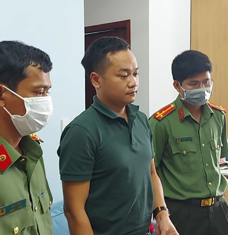 Cong an Can Tho bat 3 dong pham voi Truong Chau Huu Danh-Hinh-2