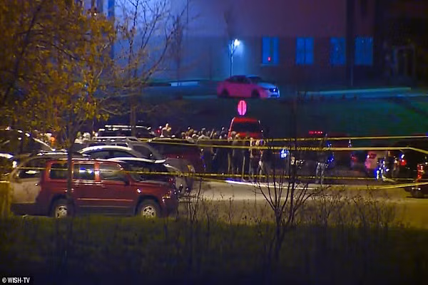 Toan canh vu xa sung hang loat rung dong nuoc My, nhieu nguoi chet-Hinh-2