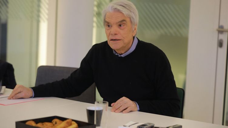 Chan dung cuu Bo truong Phap bi trom hanh hung, lay tai san-Hinh-5