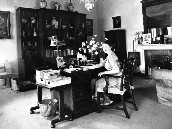 Anh hiem ve Cong chua Elizabeth truoc khi tro thanh Nu hoang Anh-Hinh-12