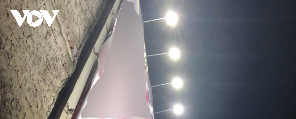 Bien quang cao bit kin nhieu nha tren pho, “bit” luon co hoi thoat than khi hoa hoan?-Hinh-12