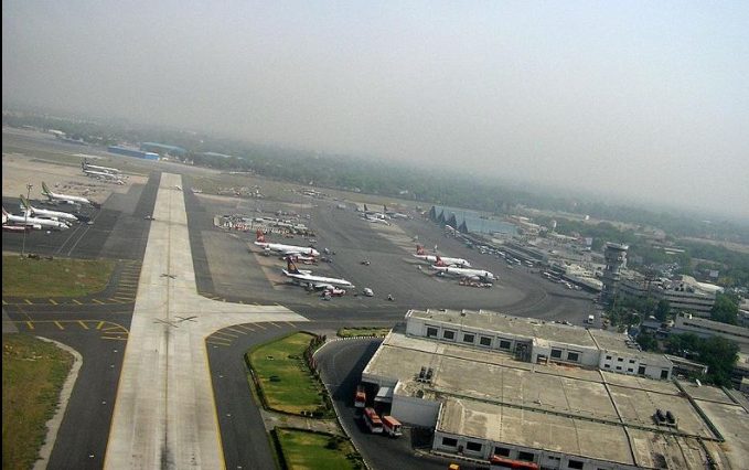 Sân bay quốc tế ở New Delhi, được đặt theo tên của Indira Gandhi (cựu Thủ tướng Ấn Độ), được cho là đón hơn 40 triệu lượt hành khách mỗi năm. Ảnh: Wikipedia. 