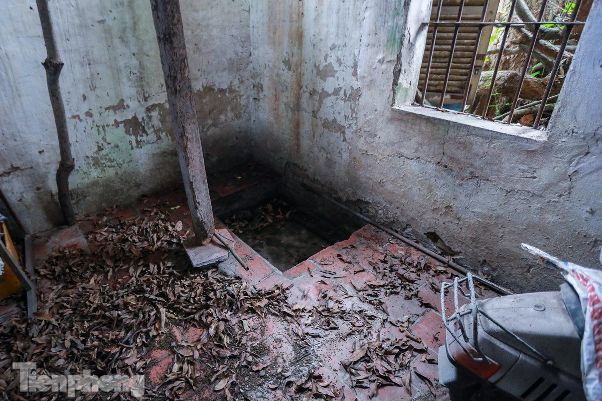 Ben trong dia dao giua long Ha Noi co gi doc dao?-Hinh-13