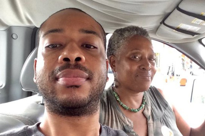 Danh tính người da màu mới nhất bị cảnh sát Mỹ bắn chết - Hình 2 Danh tinh nguoi da mau moi nhat bi canh sat My ban chet-Hinh-2