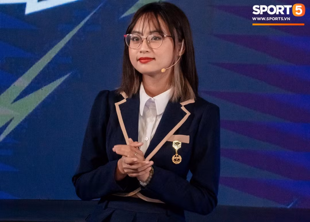 Saigon Phantom một lần nữa cho thấy sức mạnh đáng gờm từ đội nhà. Họ nhanh chóng quật ngã RSG ở 2 ván đầu. Sau đó, SGP tiếp tục tỏa sáng ở ván 4 cũng như đem về thắng lợi chung cuộc 3-1 trước nhà vô địch Icon Series SEA: Tiền Mùa Giải