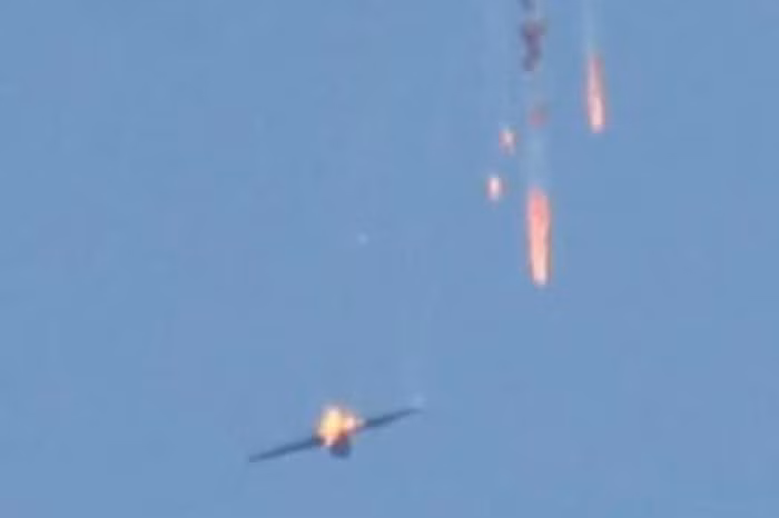 Một vài hãng thông tấn thậm chí ngay lập tức thông báo rằng máy bay quân sự Nga có thể đã vô tình (hoặc hữu ý) xâm phạm không phận Thổ Nhĩ Kỳ trong thời gian ngắn.