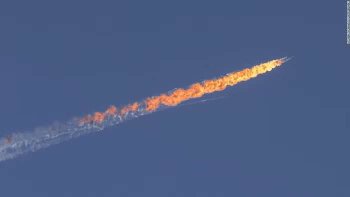 Khi đó tiêm kích F-16 của không quân Thổ Nhĩ Kỳ đã ngay lập tức bắn hạ chiếc Su-24 của Nga khi máy bay chỉ mới "chạm nhẹ" vào đường biên giới trên không của quốc gia này.