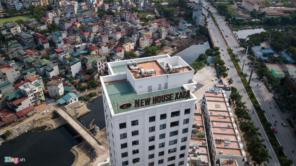 Khu chung cư cao cấp có 21 tầng nổi và 1 tầng hầm hiện gần như toàn bộ căn hộ đã được bán hết. Giá căn hộ ở đây tại thời điểm mở bán (giữa năm 2016) ở mức 16-18 triệu đồng/m2.