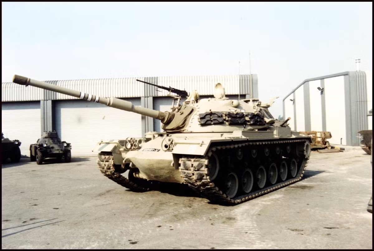 Chiếc xe tăng Nga trả lại Israel được định danh là Magach – phiên bản cải tiến của Israel dựa trên mẫu tăng chủ lực M48 Patton mà Mỹ cung cấp cho Israel sử dụng từ những năm 1960.