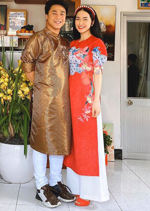 Nhiều người cho rằng chưa bao giờ thấy Hòa Minzy hạnh phúc trong chuyện tình cảm như hiện tại.