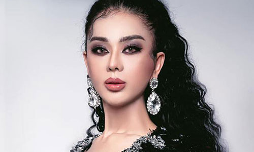 Đầu tiên là "khai chương" - lỗi sai khó có thể bỏ qua, viết đúng phải là "khai trương". Kế tiếp là "đả thiết kế" - viết theo ngôn ngữ nói vùng miền, chưa chuẩn tiếng Việt. Đặc biệt hơn nữa là "khánh chi", ngay cả tên thật của mình mà người đẹp cũng chẳng thèm viết hoa.