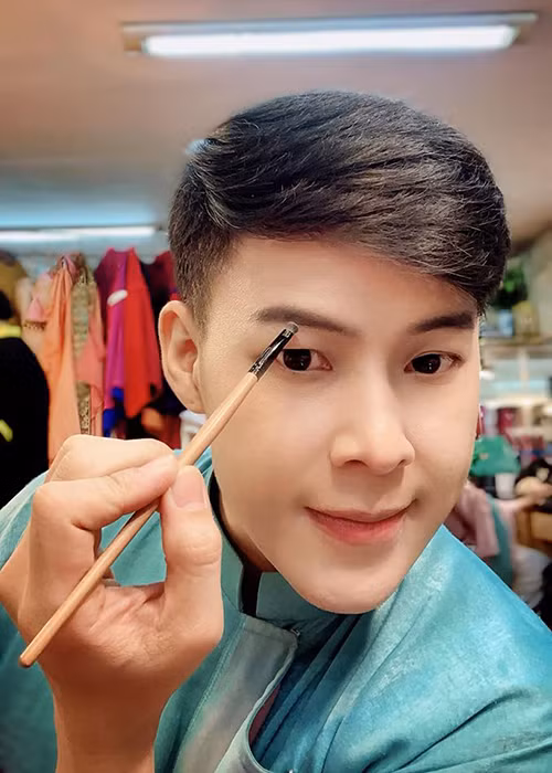 Mai Thanh Tú học hỏi khả năng diễn xuất từ Don Nguyễn.