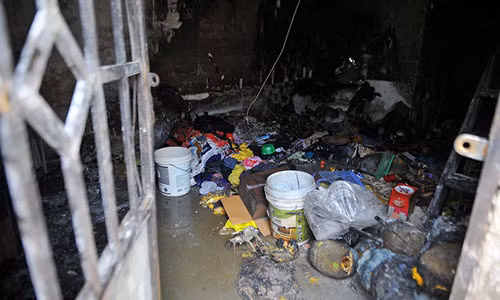 3 nguoi chet chay o Sai Gon: Dua thi the nan nhan ve que-Hinh-2