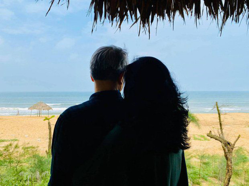 Bạn bè, đồng nghiệp và khán giả vui mừng khi diva Thanh Lam có bạn trai sau 2 cuộc hôn nhân không trọn vẹn. Ảnh: FBNV