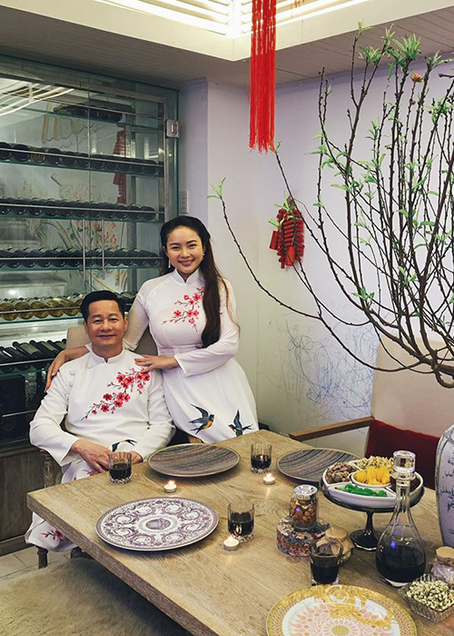 Anh nói không cần đi nhậu, đi chơi hay có nhu cầu gì cả mà chỉ mong làm sao để luôn có vợ con bên cạnh.