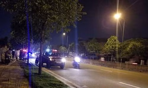 Nguoi phu nu trinh bao bi dan canh cuop gan 1 ty o Sai Gon