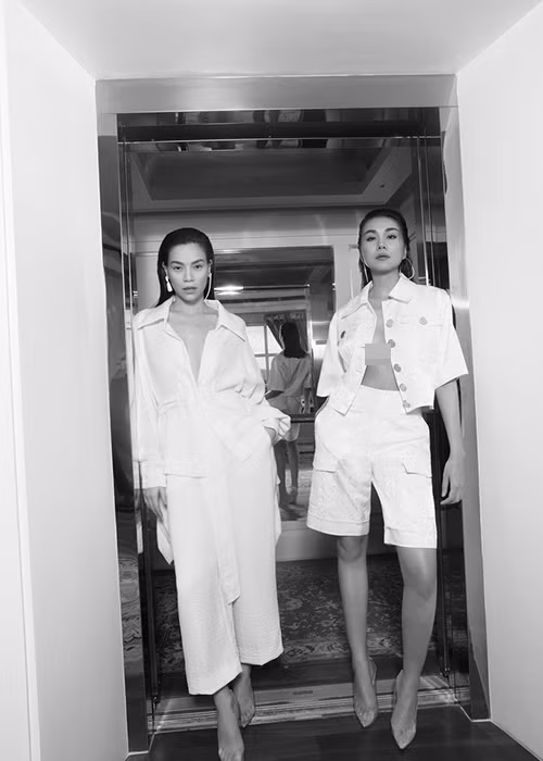 Công Trí cho biết, anh lồng ghép các chi tiết hoa mang ý nghĩa tượng trưng cho tình bạn, như một cách tôn vinh tình cảm thân thiết của bộ ba.