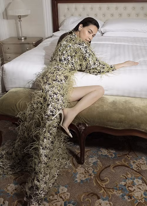 Nếu như Hồ Ngọc Hà công khai mối tình với Kim Lý thì Thanh Hằng giấu nửa kia của mình.