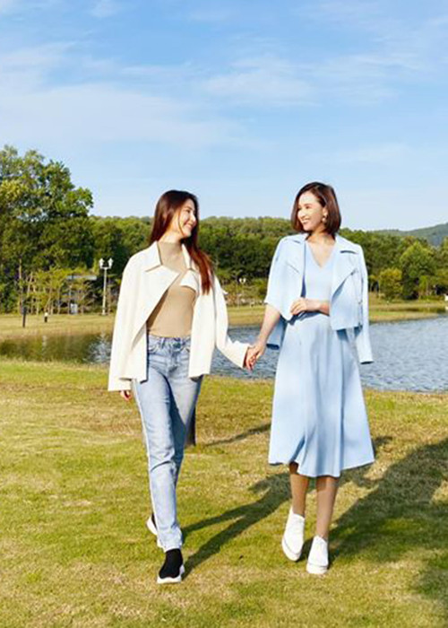 Là tình địch trên màn ảnh, ngoài đời Lã Thanh Huyền và Diễm My có mối quan hệ vô cùng thân thiết.