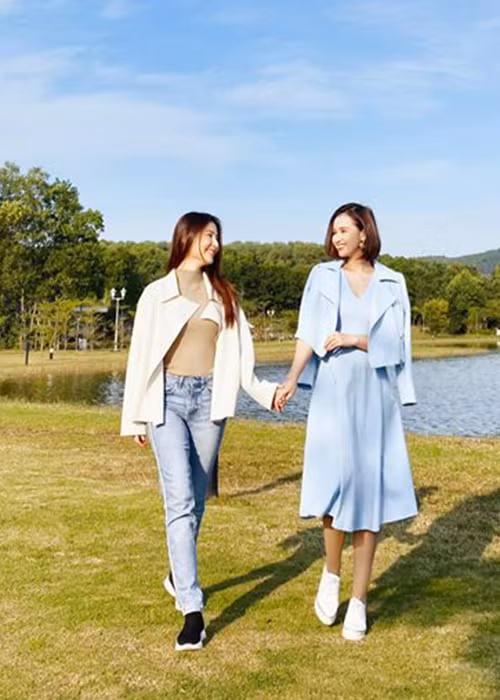 Là tình địch trên màn ảnh, ngoài đời Lã Thanh Huyền và Diễm My có mối quan hệ vô cùng thân thiết.