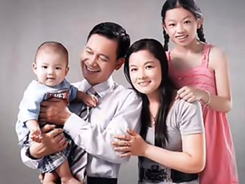 Thu Quế và Phạm Cường thẳng thắn chia sẻ, cả hai cũng có những lúc cãi vã song nhờ tôn trọng nhau và tìm được tiếng nói chung, hôn nhân vẫn bền vững. Ảnh: Đại đoàn kết