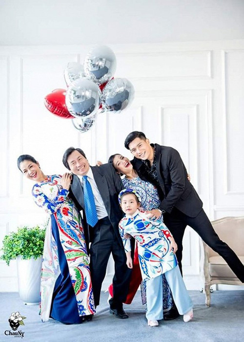 Nữ nghệ sĩ Minh Phương và người chồng thứ hai có một cậu con trai chung. Ảnh: Công lý xã hội