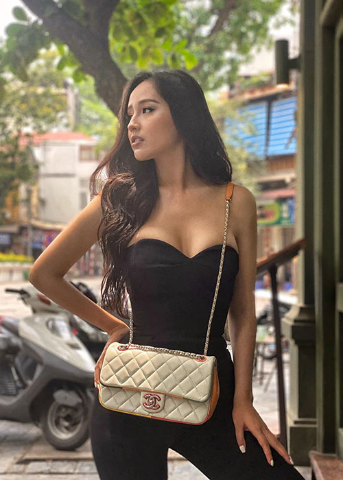 Mai Phương Thúy hài lòng với số đo 3 vòng hiện tại: 90-62-102 cm, con số hiếm có của cô từ trước tới nay.