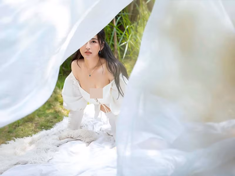 Theo lời người đẹp, bạn trai cũng không giục cô chuyện làm đám cưới. Mời quý độc giả xem video "Mai Phương Thúy khuyên thí sinh Hoa hậu Thế giới Việt Nam đừng diễn". Nguồn Youtube/VTC