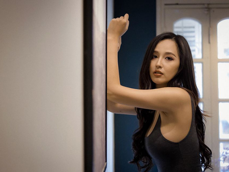 Nàng hoa hậu không chỉ tập luyện mà còn ăn kiêng để có được vóc dáng như ý.