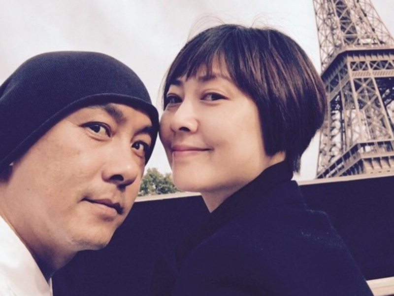 Trương Tây - bà xã của Trương Vệ Kiện không may mắn trải qua hai lần sảy thai. Sau khi Trương Tây qua ngưỡng tuổi 40, Trương Vệ Kiện không muốn vợ mang bầu lần nữa vì sức khỏe của vợ. Hiện tại, cuộc sống của cặp đôi vẫn tràn ngập hạnh phúc. Ảnh: Vietnamnet