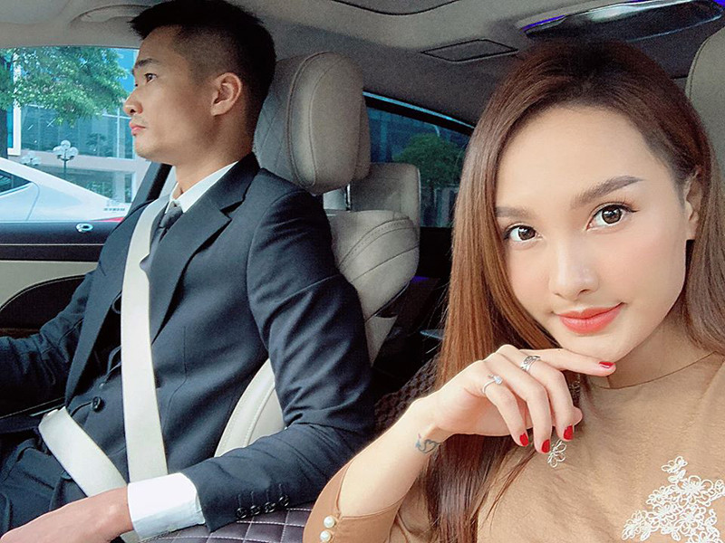 Ông xã của Bảo Thanh tên Đức Thắng, làm trong ngành công an và kinh doanh.