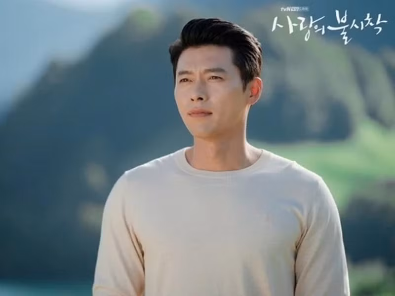 Hyun Bin nhiều lần quyên góp cho người dân của vùng bị thiên tai, các gia đình nghèo. Hồi tháng 3/2020, anh âm thầm quyên góp 200 triệu won khi COVID-19 bùng phát. Ảnh: Lao động