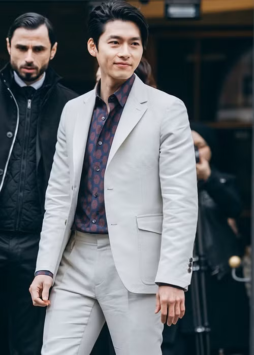 Lối sống sạch scandal và tài năng diễn xuất cũng là những lý do Hyun Bin được hàng triệu các cô gái yêu mến. Ảnh: Lao động