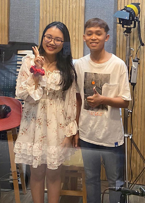 Hồ Văn Cường nay đã lớn phổng phao, không còn gầy gò như khi mới đoạt giải danh hiệu quán quân Thần tượng Âm nhạc nhí.