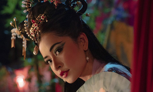 Chi Pu bi che hat yeu trong MV 