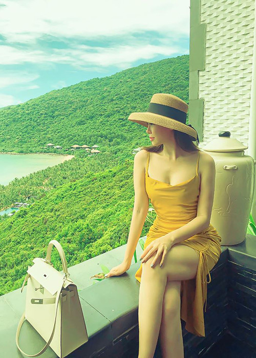 Người từng mai mối cho Ngọc Trinh hiện tại có tổ ấm hạnh phúc bên ông xã Sammy Hoàng cùng hai con.