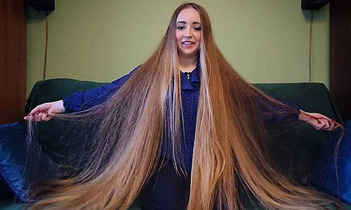 Mai toc dai gan 1m60 cua nang Rapunzel doi thuc gay choang-Hinh-3