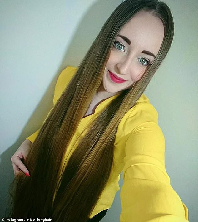 Mai toc dai gan 1m60 cua nang Rapunzel doi thuc gay choang-Hinh-5