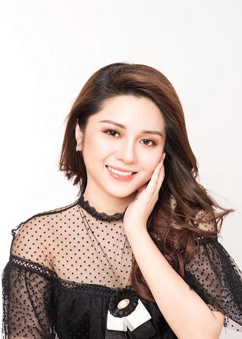 Cô khuyên mọi người hãy biết yêu bản thân, yêu sức khoẻ của mình hơn, cố gắng sống chậm lại để lắng nghe cơ thể mình, trân trọng những khoảnh khắc đẹp trong cuộc sống.