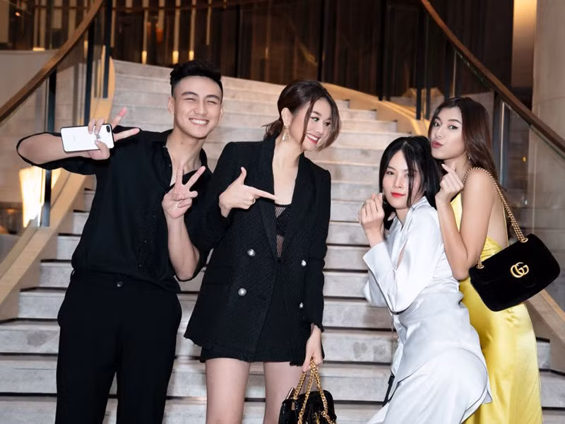 Hình ảnh Nam Anh bên Thanh Hằng tại một sự kiện sau cuộc thi. Ảnh: VTC